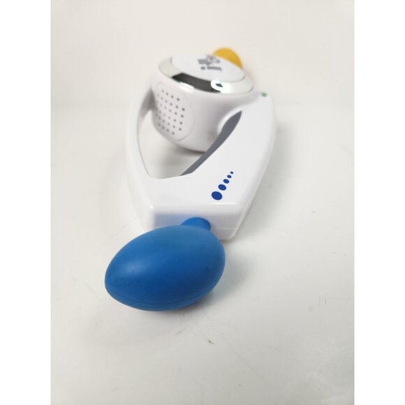 Hasbro Bop It 2008 Original Electronic Game Pull Twist Bop Handheld Toy Tested - Picture 2 of 6